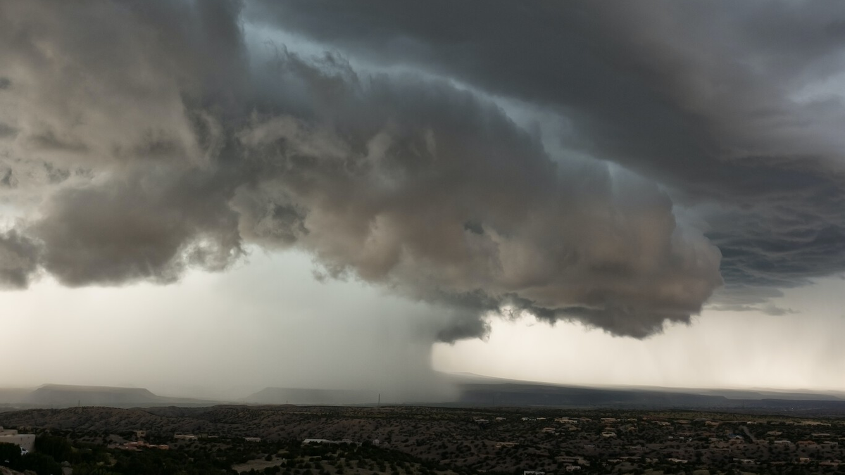 Se viene la tormenta del año: lluvias intensas, nieve y vientos fuertes marcarán la semana