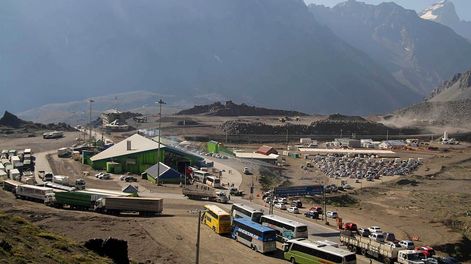 Los Andes | La balanza comercial de Argentina con el país vecino se mantiene a favor por un saldo superior a los U$S 3.500 millones y se estima que la tendencia continuaría con la nueva conducción del Estado chileno.