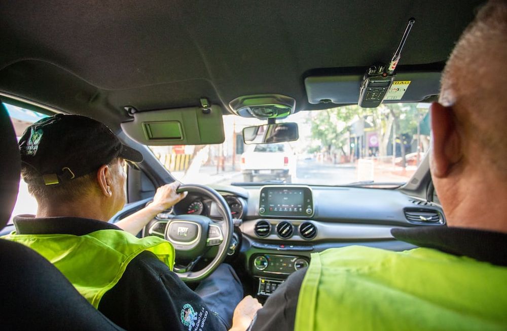 Se detuvo a una persona que había roto una vidriera para robar