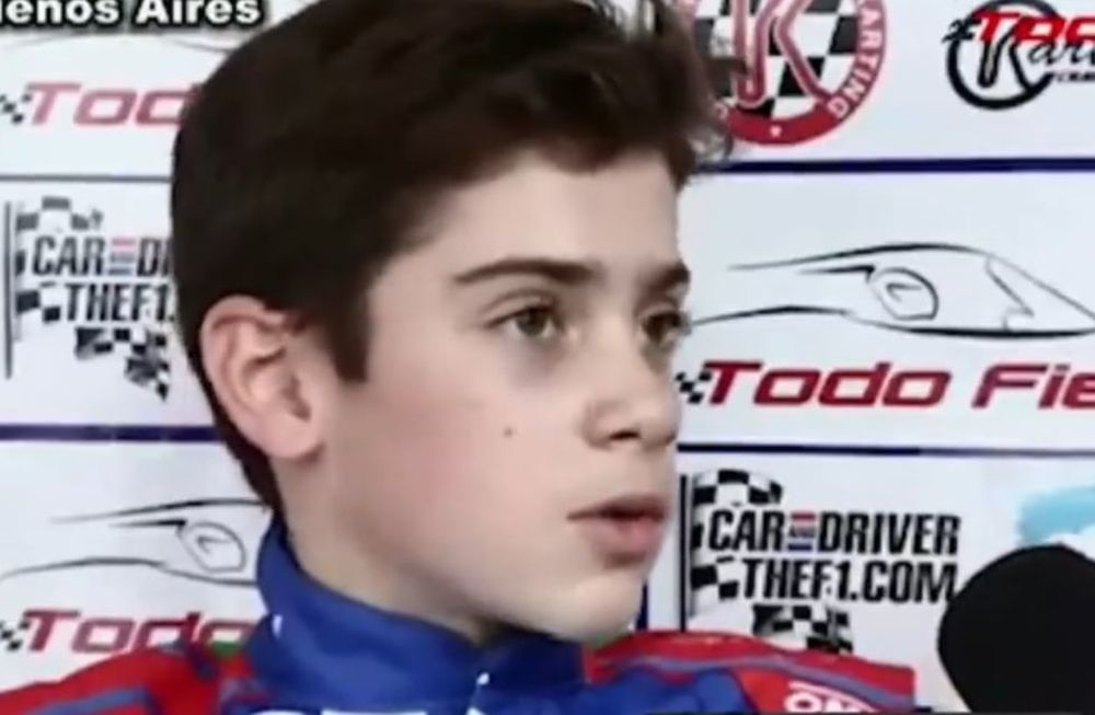 Franco Colapinto cuando era niño tras correr una final.