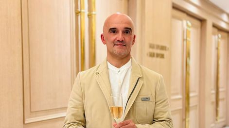 Gustavo Agostini, enólogo e ingeniero agrónomo, cuenta con una amplia trayectoria en la industria vitivinícola, en especial en el mundo de las burbujas. Ha vinificado en distintas partes del planeta. Ahora le toca el turno en la Champaña, Francia, en una de las marcas de mayor prestigio mundial, Dom Pérignon, incorporándose este mes al equipo enológico.