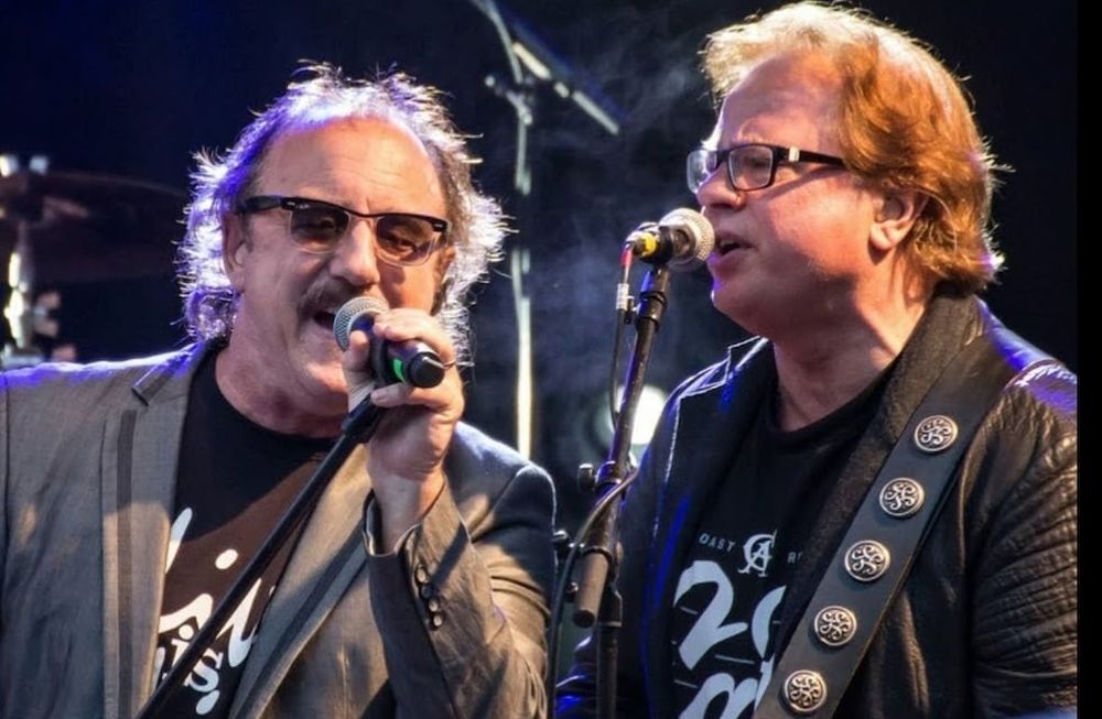 Conocé más sobre “Life is Life”, la canción de Opus que “bailó” Maradona