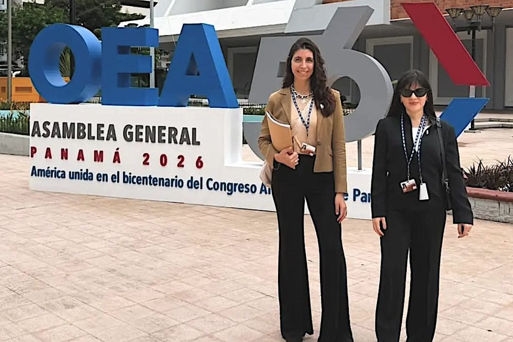 Las abogadas argentinas María Jimena Molina y Mariana Romero asistieron a la 56ª Asamblea General de la Organización de Estados Americanos (OEA)