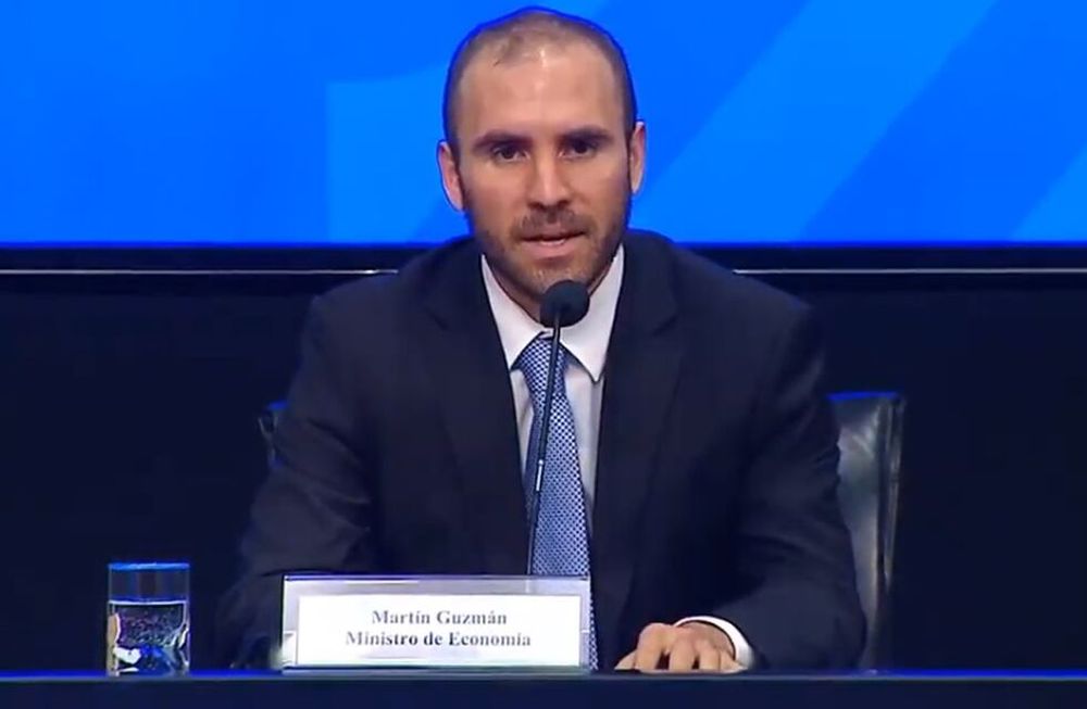 Guzmán, sobre las primeras medidas económicas: Es el primer paso para resolver la crisis