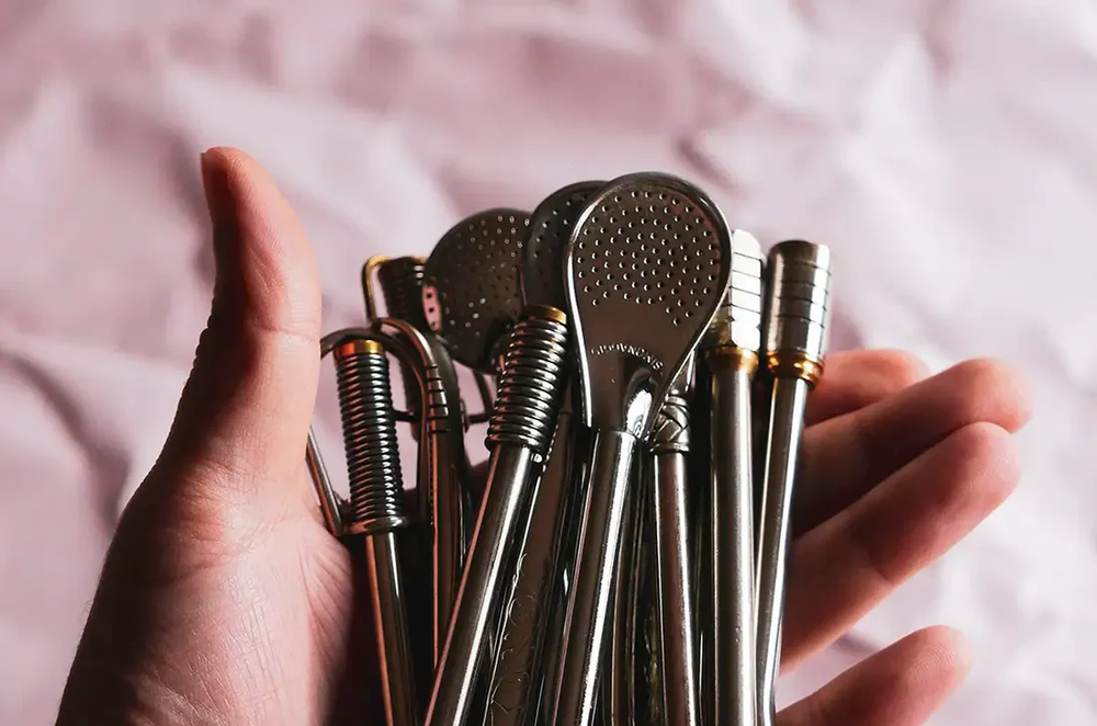 Paso a paso para limpiar la bombilla del mate Paso a paso para limpiar la bombilla del mate