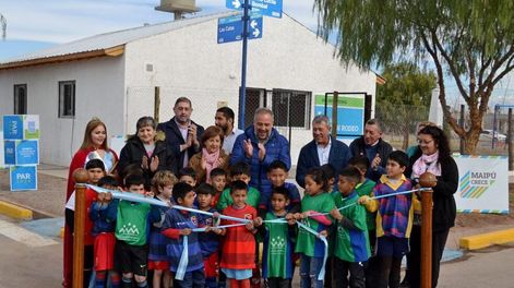 Stevanato lleva adelante más mejoras en barrios de Maipú