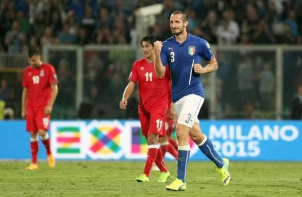 Ganaron Italia y Holanda