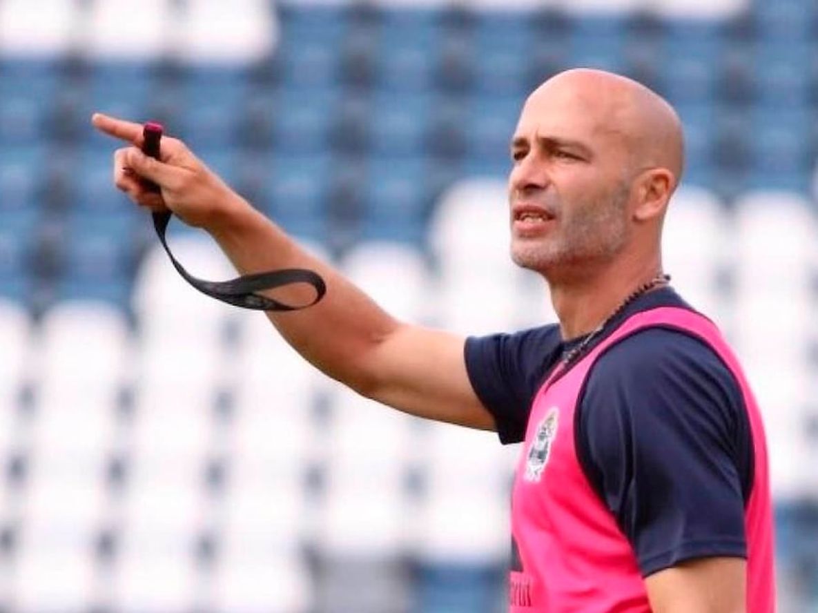 El Gallego Méndez avisó que necesita experiencia.