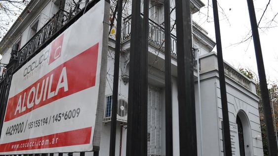 Quienes no pagaron durante los meses del congelamiento (al menos dos meses), serán pasibles de desalojo. Foto: Orlando Pelichotti / Los Andes.