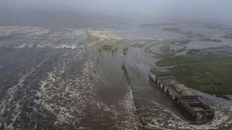 Terremoto y alerta de tsunami. Una imagen fija de un video proporcionado por el Centro Geofísico de la Academia Rusa de  Ciencias muestra una zona inundada en Severo-Kurilsk, región de Sajalín, Rusia, el 30 de julio de 2025