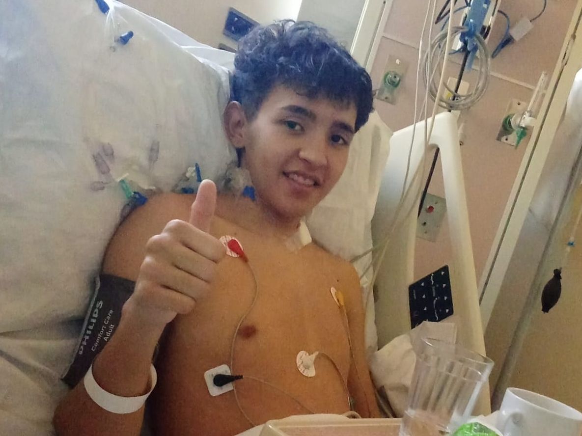 Asi fue el trasplante de corazón del que habla todo el país y le dio una nueva vida a un chico de 16 años