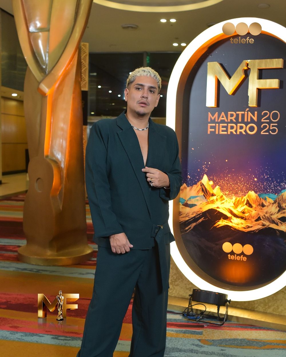 Kennys Palacios en los Martín Fierro 2025.