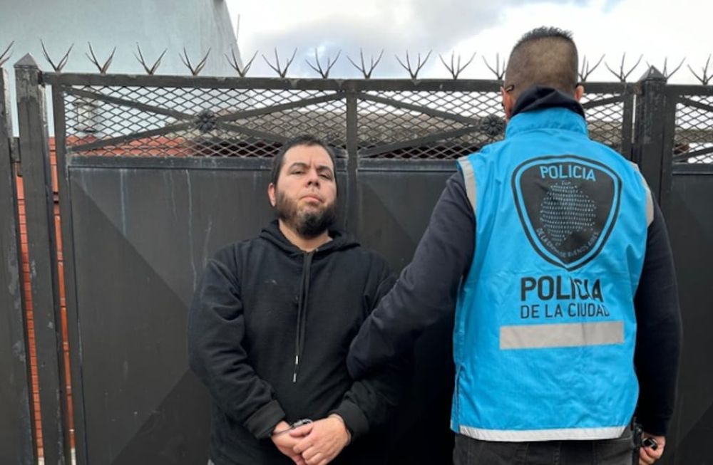 La Policía de la Ciudad detuvo a Luis Abel Guzmán en Moreno - Foto Clarín