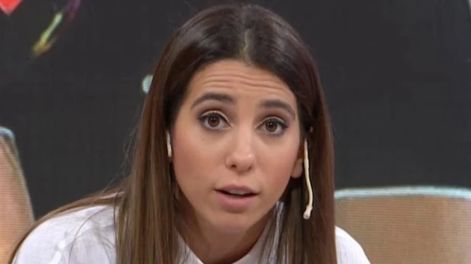 Cinthia Fernández expresó su bronca por tener que poner el apellido de Defederico en los útiles de sus hijas