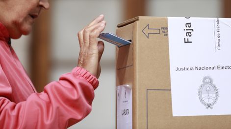 Los argentinos concurren a las urnas para emitir su voto en las Elecciones legislativas 2025.
