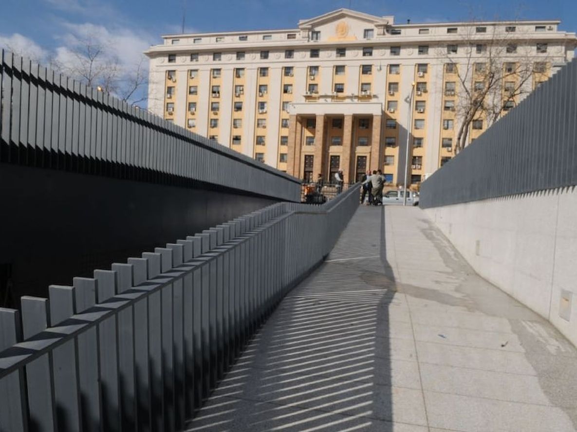 El Gobierno nacional anunció que eliminará la jornada no laborable correspondiente al Día del Empleado Público