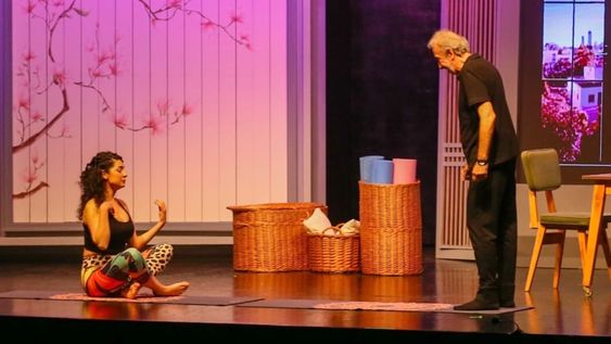 Con sello de Juan José Campanella, “Empieza con D, siete letras” llegó al Teatro Plaza con una historia sensible, profunda y atravesada por el humor.