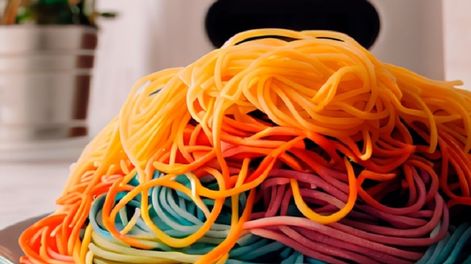 Los Andes | Así es el sencillo modo de hacer pastas coloridas.