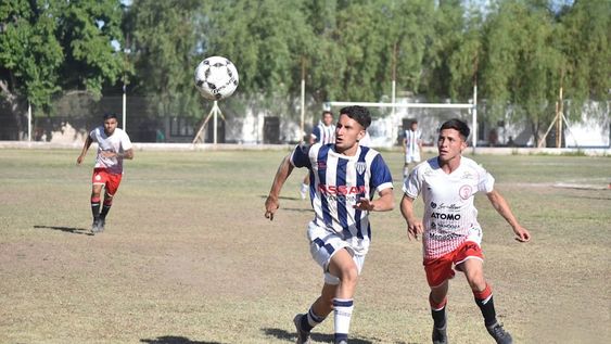 Academia de Chacras goleó 3-0 a Huracán Las Heras por la Zona Permanencia de la Liga Mendocina de Fútbol. / Gentileza Prensa Academia Chacras.