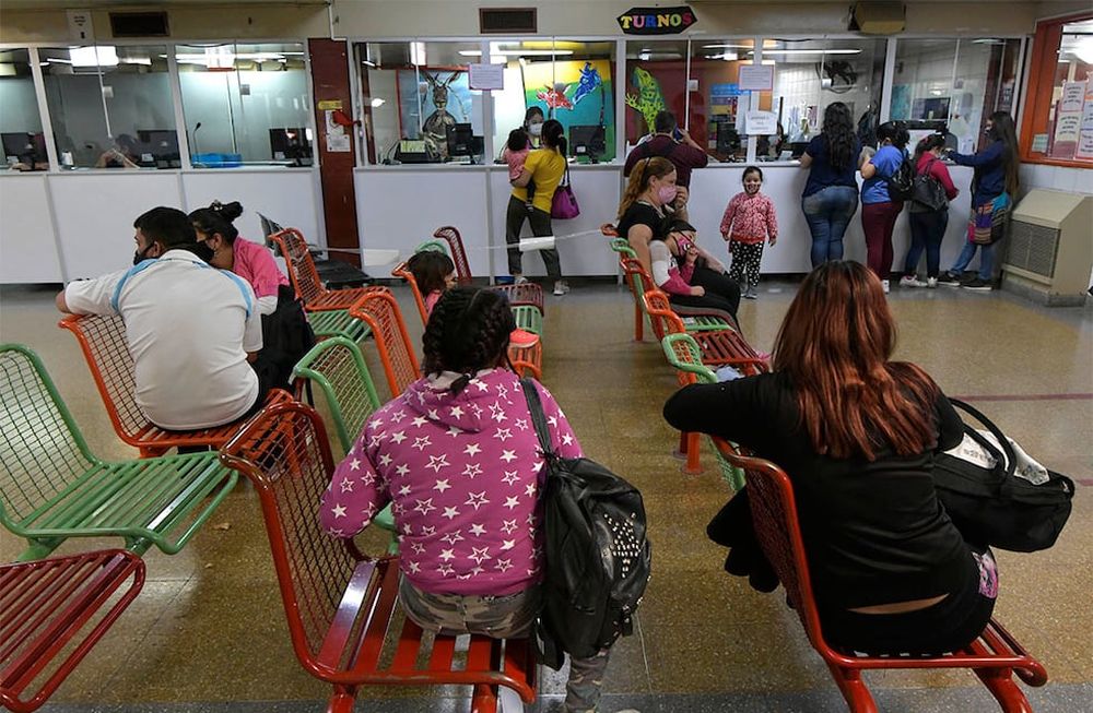 La renuncia de los médicos contratados con prestaciones resentirán el servicio de guardia del hospital Pediatrico Humberto Notti.Foto: Orlando Pelichotti / Los Andes