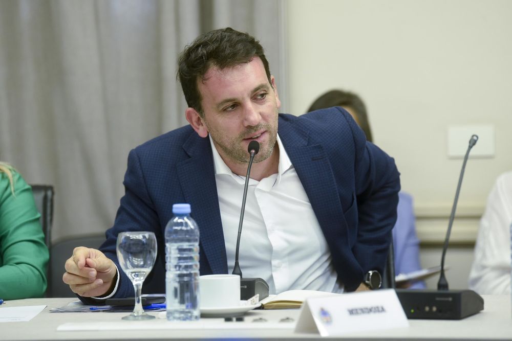 El ministro de Educación, Tadeo García Zalazar, volvió a referirse al financiamiento de la educación en una reunión del CFE. Foto: Prensa Gobierno.