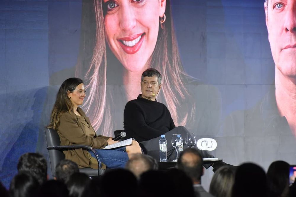 El empresario repasó su experiencia en la radio y la televisión, desde sus primeros proyectos hasta la creación de formatos que llegaron a mercados internacionales.