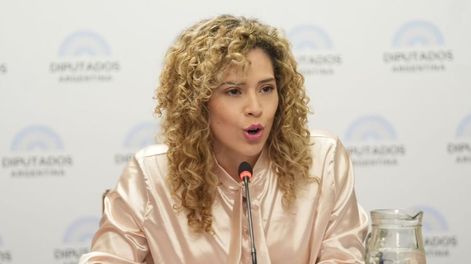 Lourdes Arrieta cambió de espacio político y se sumó al partido Transformación.