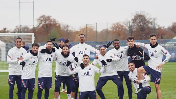 Pochettino (DT del PSG) y el funcionamiento del equipo. Dijo que los jugadores tienen derechos pero también obligaciones.
