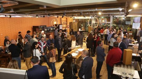 La cita fue en A16 Wine & Deli