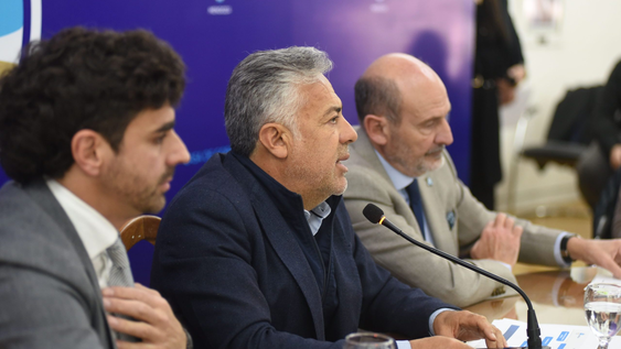 El Gobierno provincial lanzó créditos con tasa subsidiada para pymes, cooperativas y emprendedores