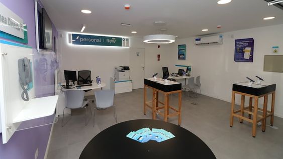Mejora la inversión en conectividad en Maipú y Personal Flow abre la primera tienda convergente de servicios y productos en ese departamento. Foto: Telecom