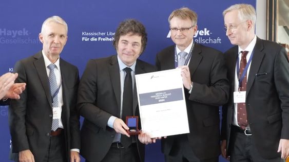 En un discurso de más de una hora en el Hotel Hafen Hamburgo, Milei volvió a criticar a la política y a la máquina de impedir. Foto: Oficina de la Presidencia de Javier Milei