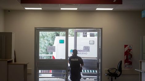 Se le trabó un brazo en una picadora de carne y lo tuvieron que llevar al Central junto con la máquina: fue operado. | Imagen ilustrativa / Los Andes