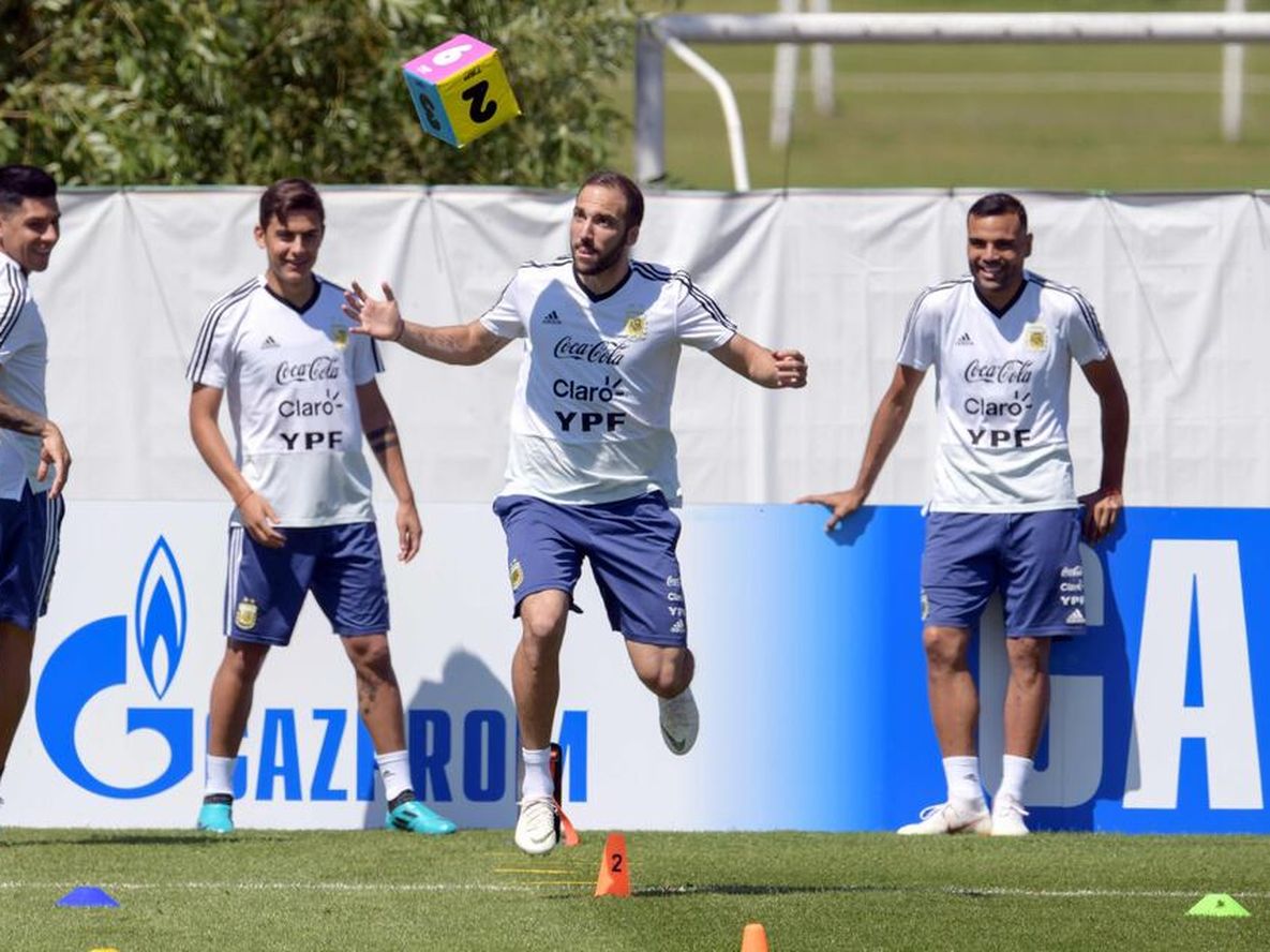 Tras el decepcionante debut, Argentina se entrenó en Bronnitsy