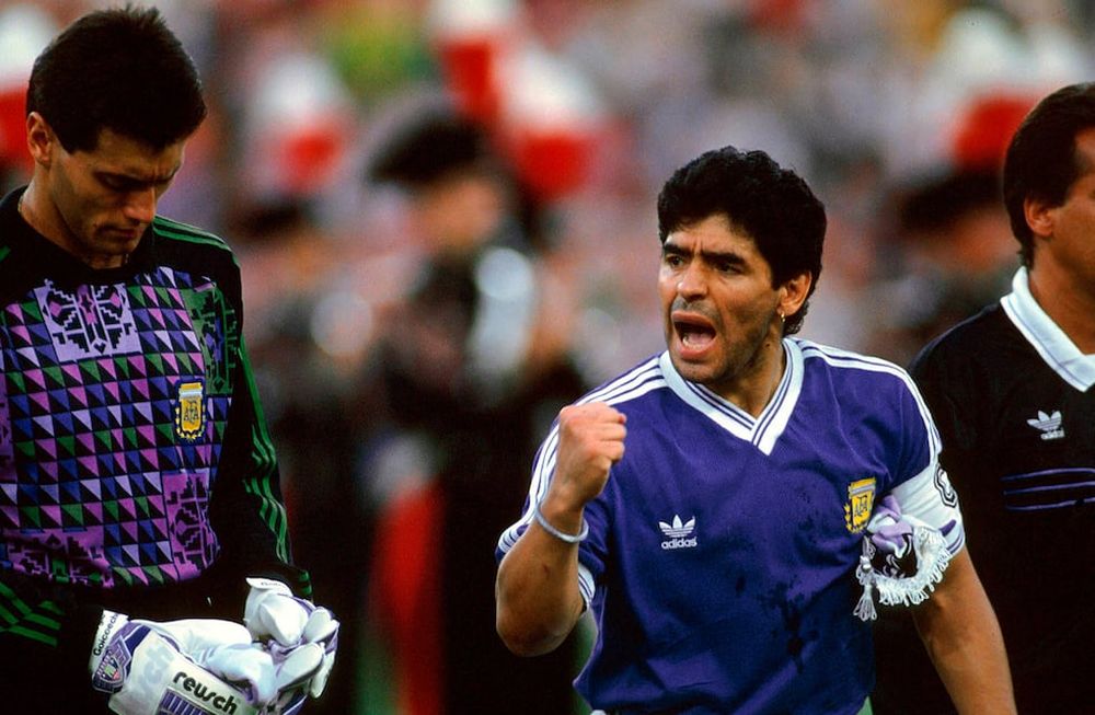 El ex arquero se quebró al aire al recordar a Maradona. / Gentileza.
