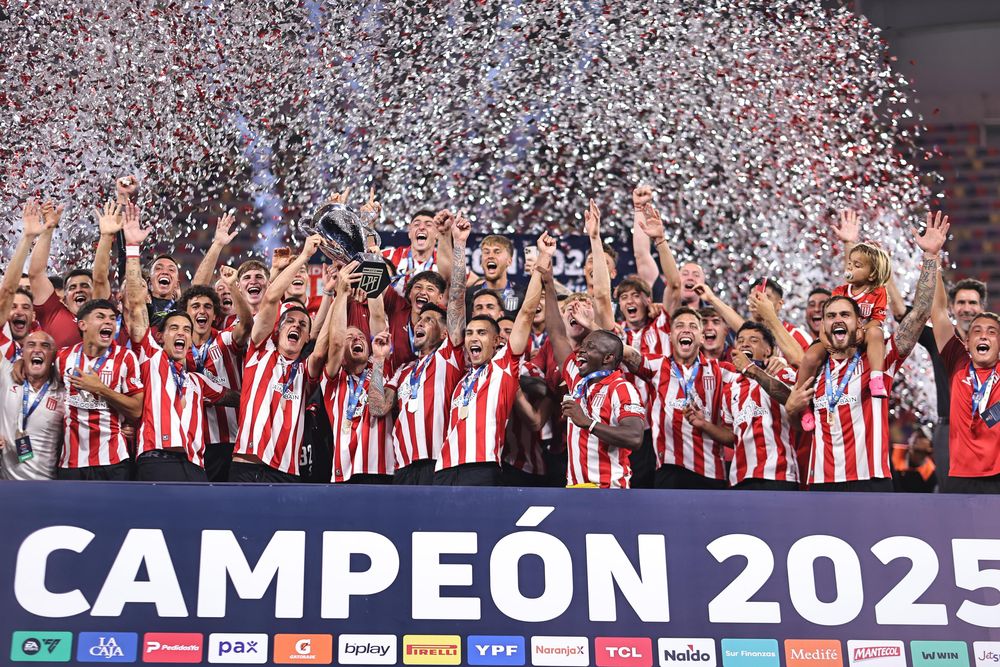 Estudiantes campe&oacute;n del Torneo Clausura 2025.