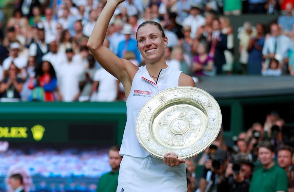 Kerber frenó a Serena Williams que iba por su octava corona