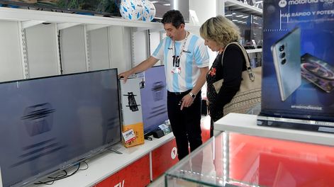 Las ventas de electrodomésticos cayeron un 33% en el primer semestre del 2024. Foto: Orlando Pelichotti