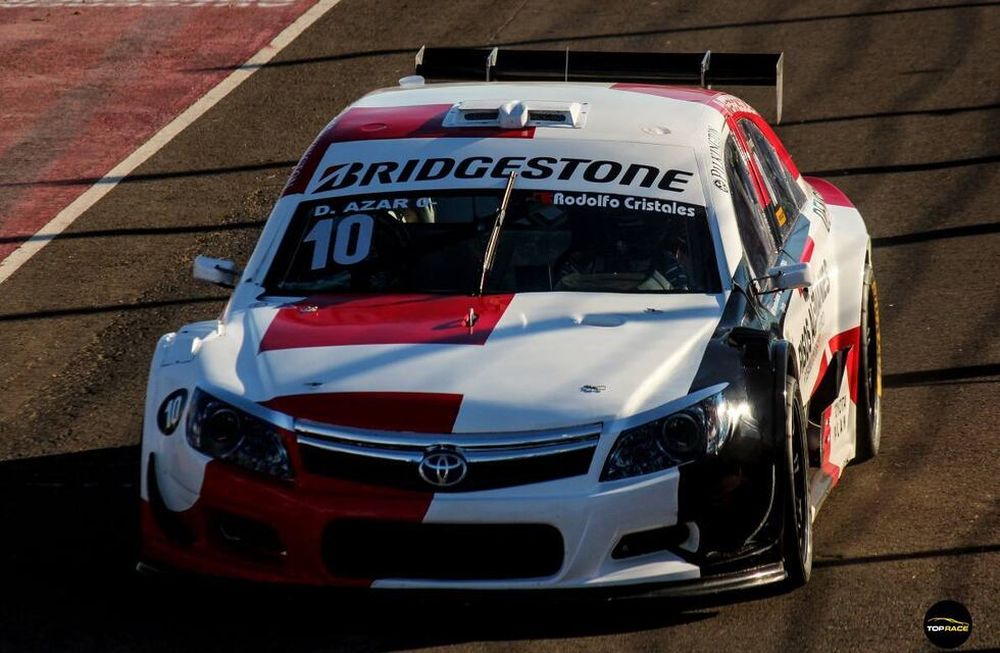 Diego Azar fue el más veloz en la clasificación del Top Race en Concepción del Uruguay. Lo escoltaron Ian Reutemann y Marcelo Ciarrocchi.