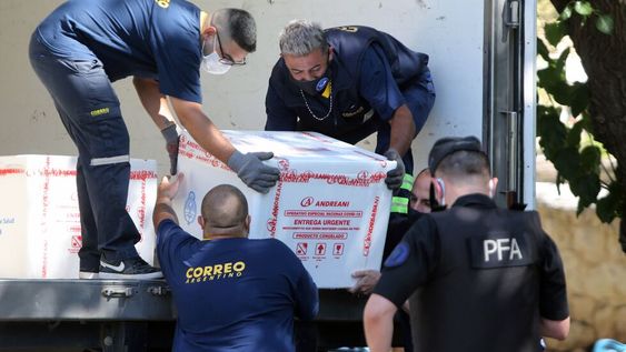 Serán aplicadas a los profesionales de la Salud que ya recibieron la primera dosis de inmunización contra el coronavirus. Foto: Gentileza / Gobierno de Mendoza