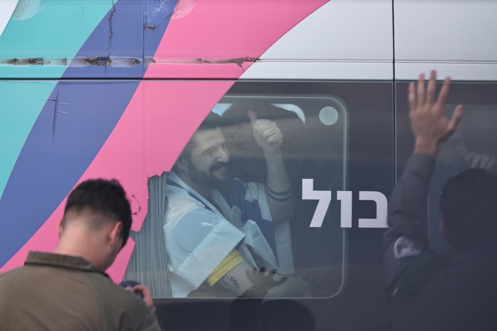 Hamás liberó a los 20 rehenes vivos en Gaza y ya están en Israel