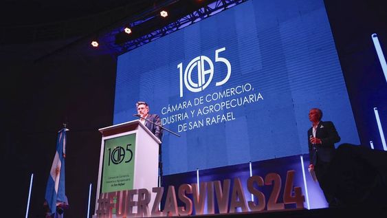 Gabriel Brega, presidente de la Cámara de Comercio, Industria y Agropecuaria de San Rafael, durante el almuerzo de las Fuerzas Vivas del departamento. Foto: Los Andes