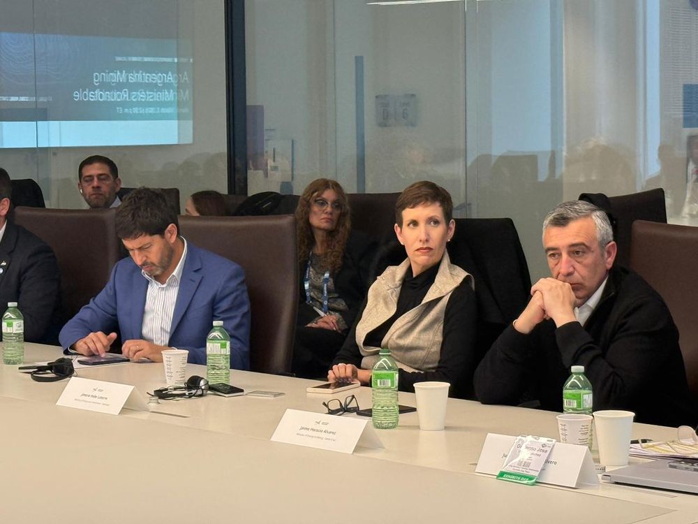 PDAC. Latorre presentó el potencial minero de Mendoza en la reunión de ministros y empresas
