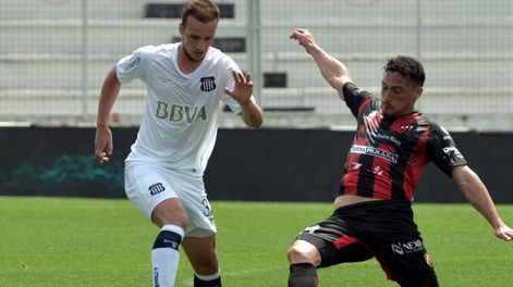 Patronato le dio vuelta el partido a Talleres y ganó su primer partido en la Superliga