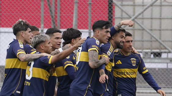 Milton Giménez marcó los dos primeros goles de Boca y dio vuelta la historia ante Barracas Central.&nbsp;