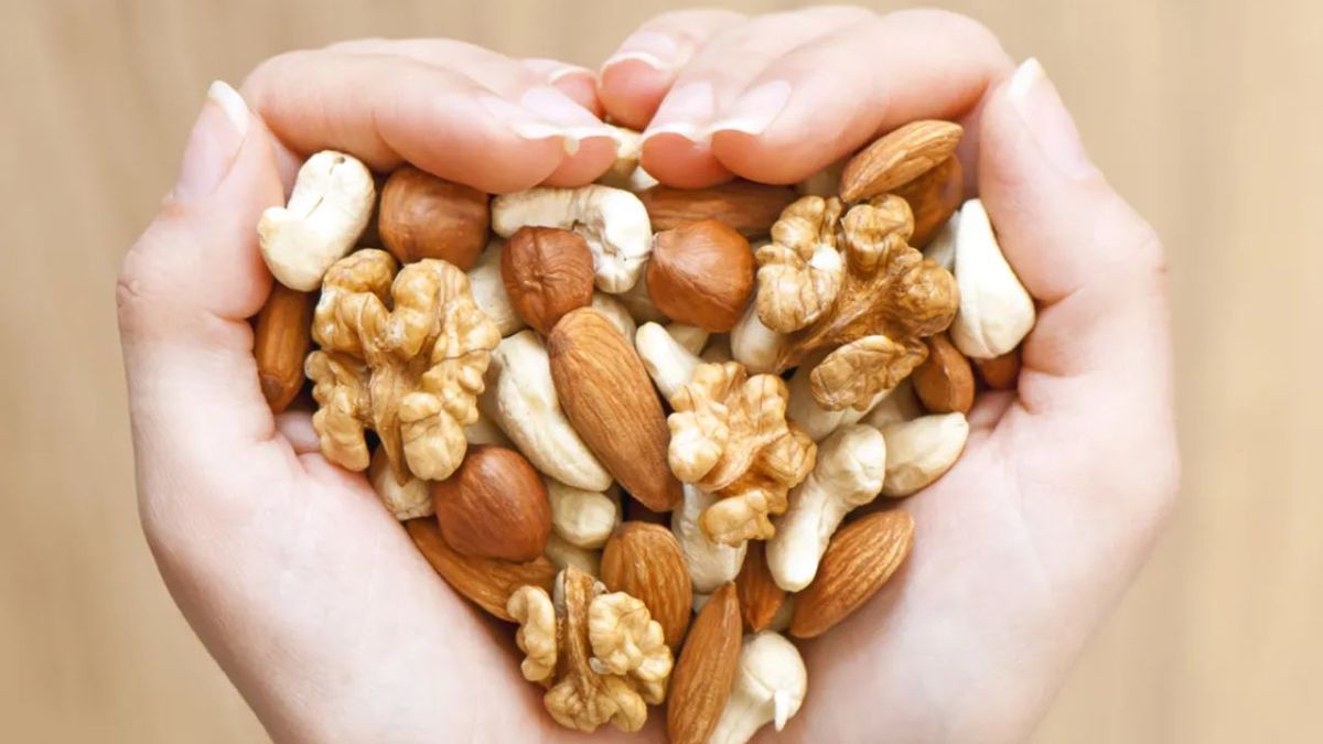 Los frutos secos que recomiendan cardiólogos para cuidar el corazón: cuántos se consumen por día