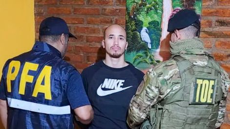 El hombre considerado como jefe de los sicarios de una importante banda narco de Rosario, Mauricio Caníbal Laferrara, fue recapturado en la localidad santafesina de Andino. FOTO NA.