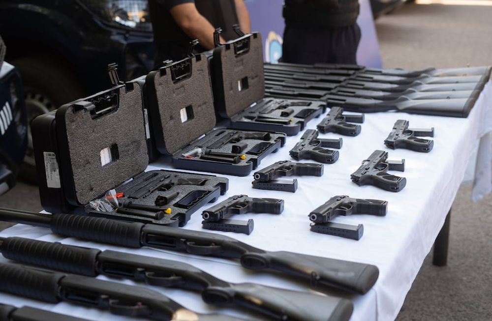 Armas y escopetas de la Policía de Mendoza. Prensa Gobierno