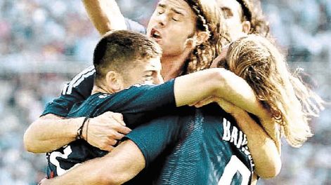 Un día como hoy de 2002: Ganamos en el debut mundialista