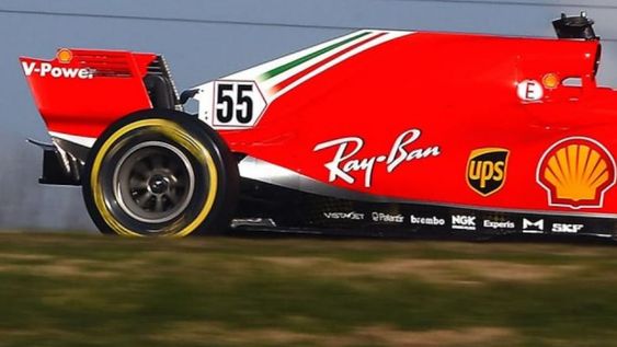 Carlos Sainz se subió por primera vez a la Ferrari